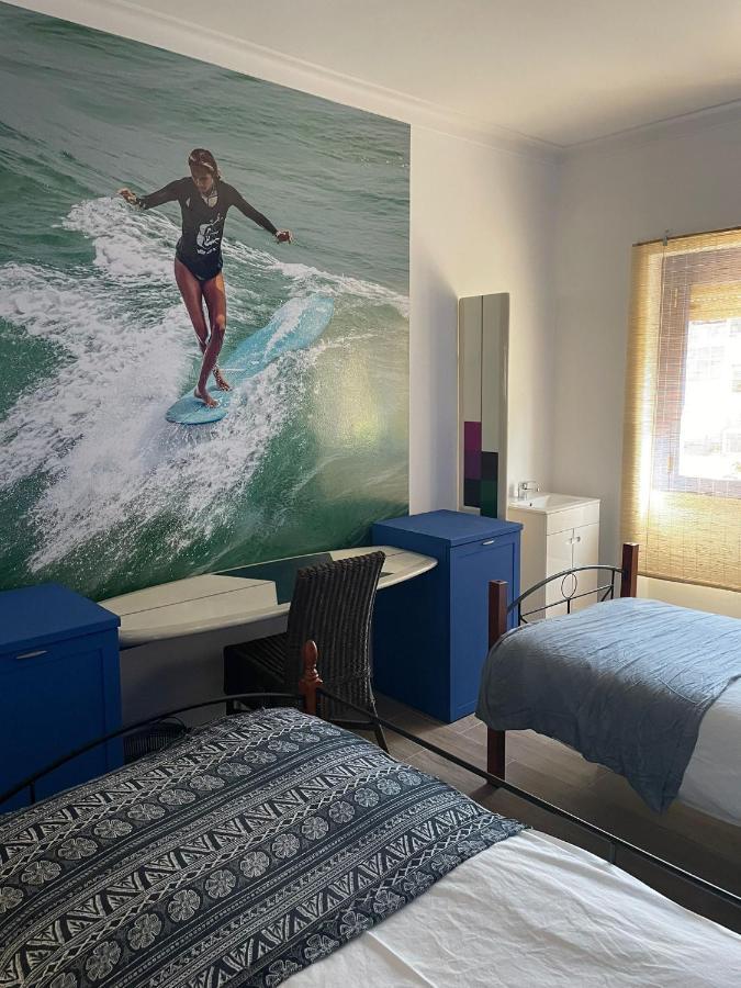 Ateliersurf29 Guest House อัลมาดา ภายนอก รูปภาพ